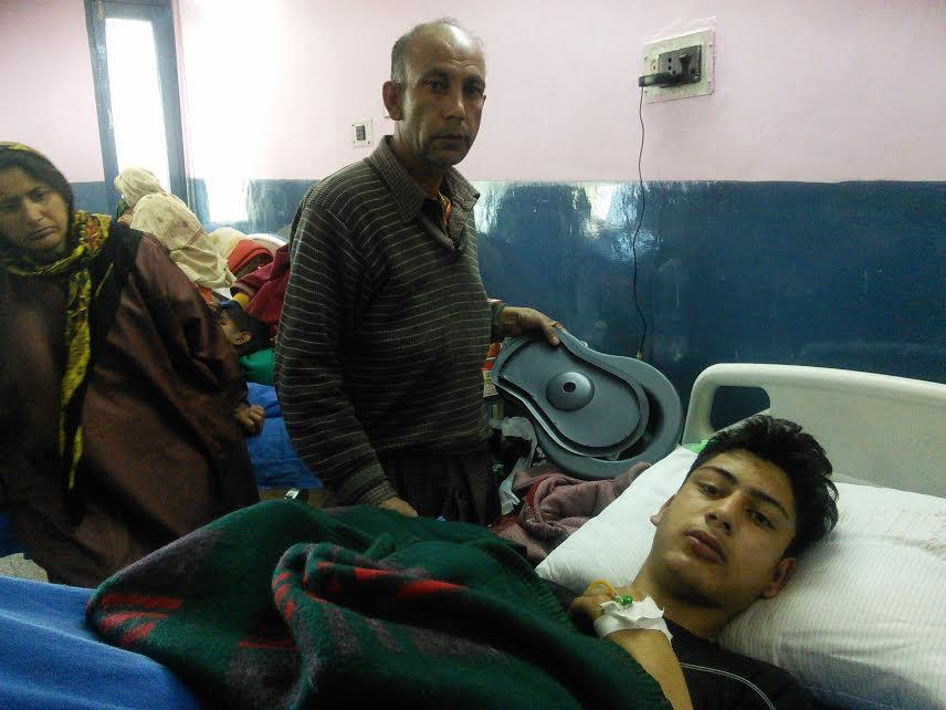 Handwara injured recount the Tuesday’s mayhem
